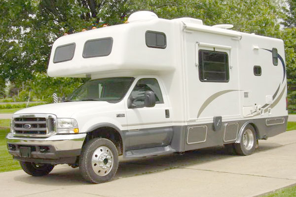 Class C 28' Ford F550 Xplorer Xcursion